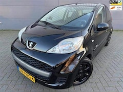 Peugeot 107 - TOPSTAAT 1.0-12V Millesim 200 AUTOMAAT | Airco |