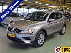 Volkswagen Tiguan - 1.4 TSI Comfortline -125pk- Navi | Trekhaak | App-Connect | Rijklaarprijs incl. 1 jaar Bov