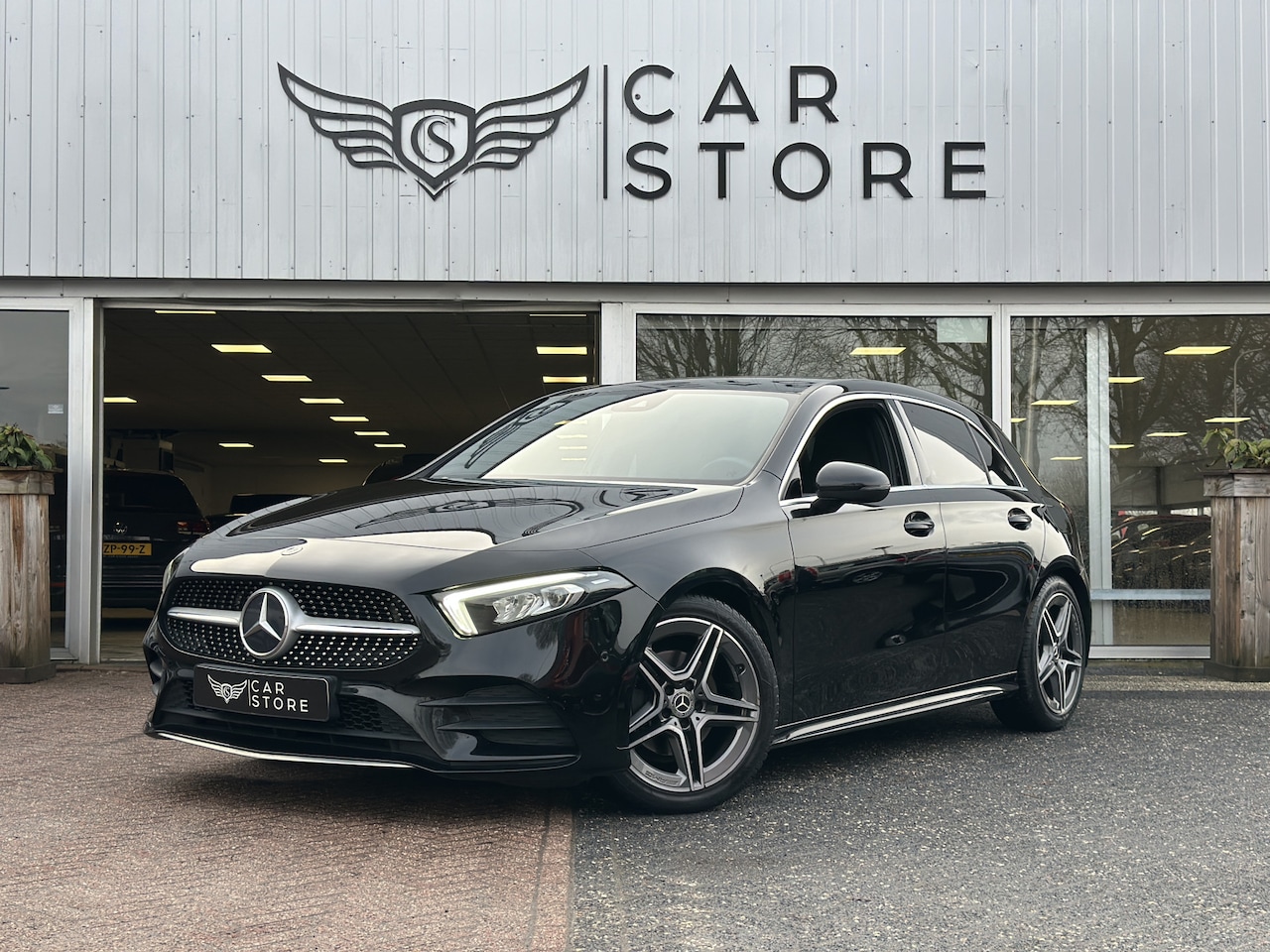 Mercedes-Benz A-klasse - 180 Business Solution AMG |CARPLAY|ACC|CAMERA|STOEL VWM|CLIMA|LM VELGEN 18'' - AutoWereld.nl