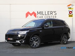 Mitsubishi Outlander - 2.0 PHEV Instyle+ Camera Schuifdak ACC CarPlay