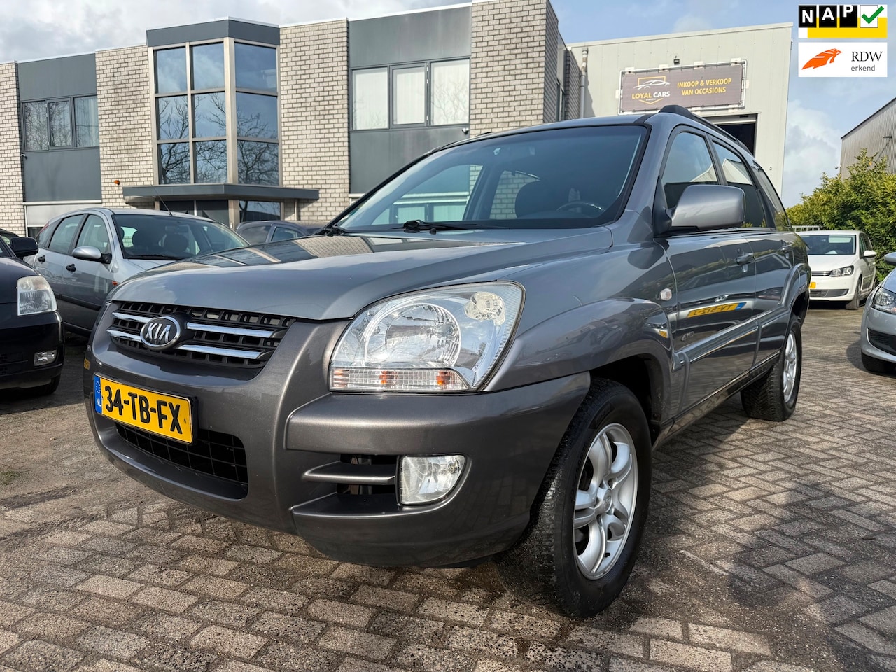 Kia Sportage - 2.7 V6 Adventure 4WD Automaat Trekhaak Airco Cruise Control - AutoWereld.nl