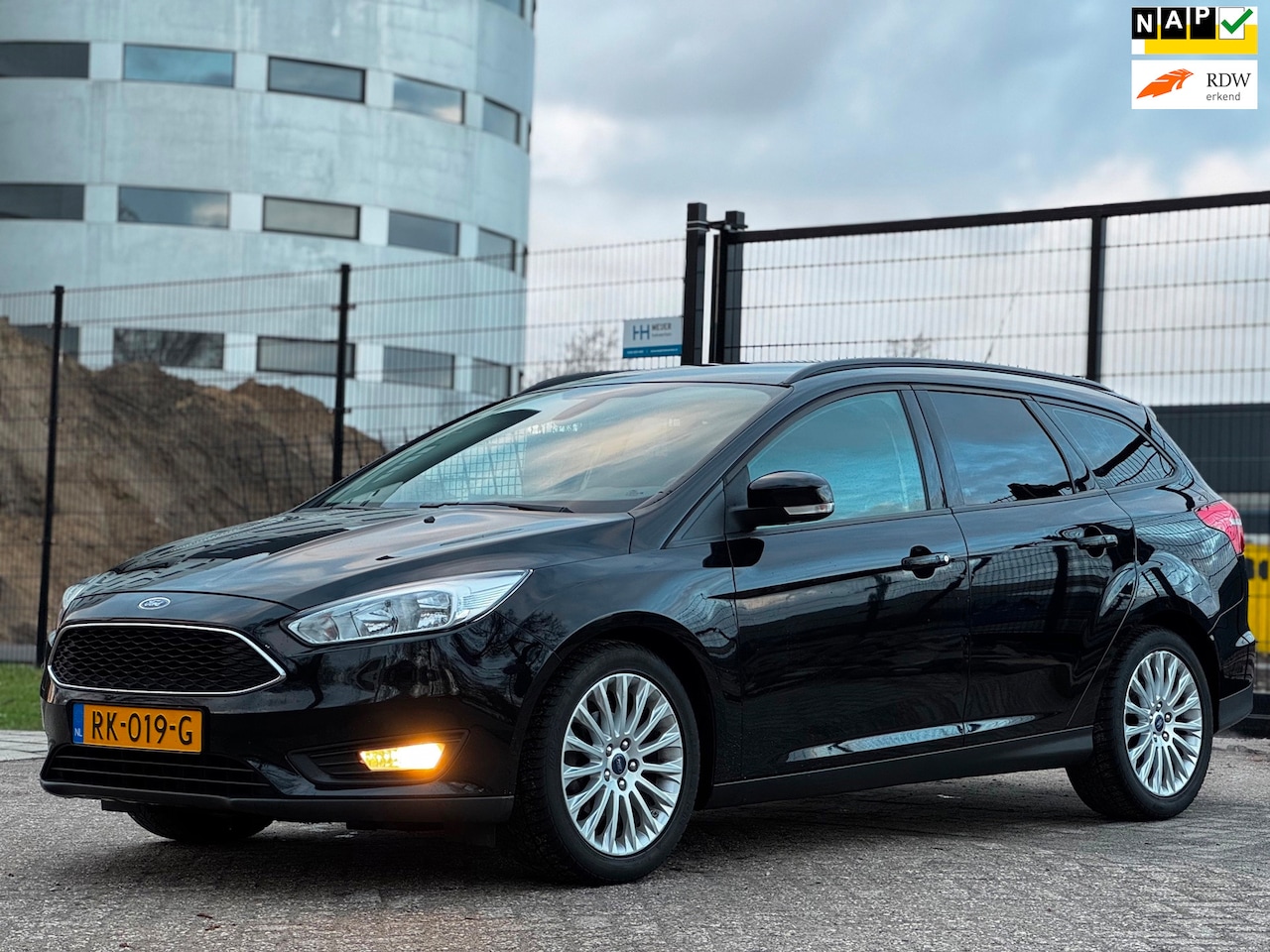 Ford Focus Wagon - 1.0 Lease Edition|ORIGINEEL NL|2XSLEUTELS|NAVI|AIRCO|CRUISE|PSENSOR| - AutoWereld.nl