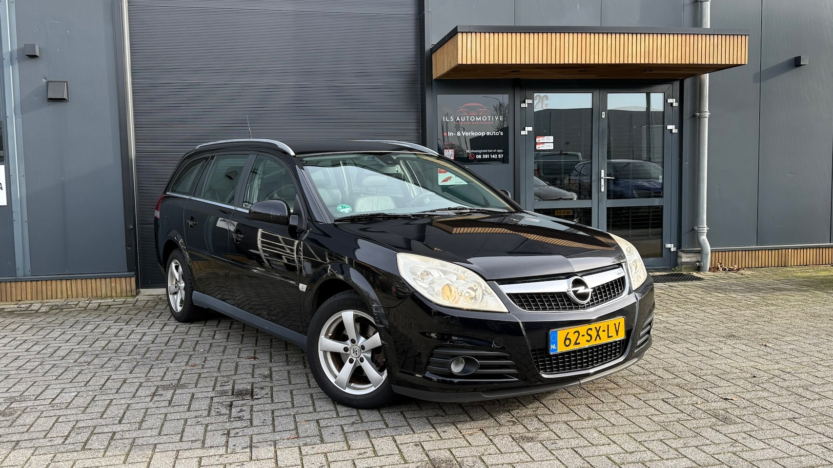 Opel Vectra Wagon - 2.2 Leder DealerOH Cruise Trekhaak NL - AutoWereld.nl