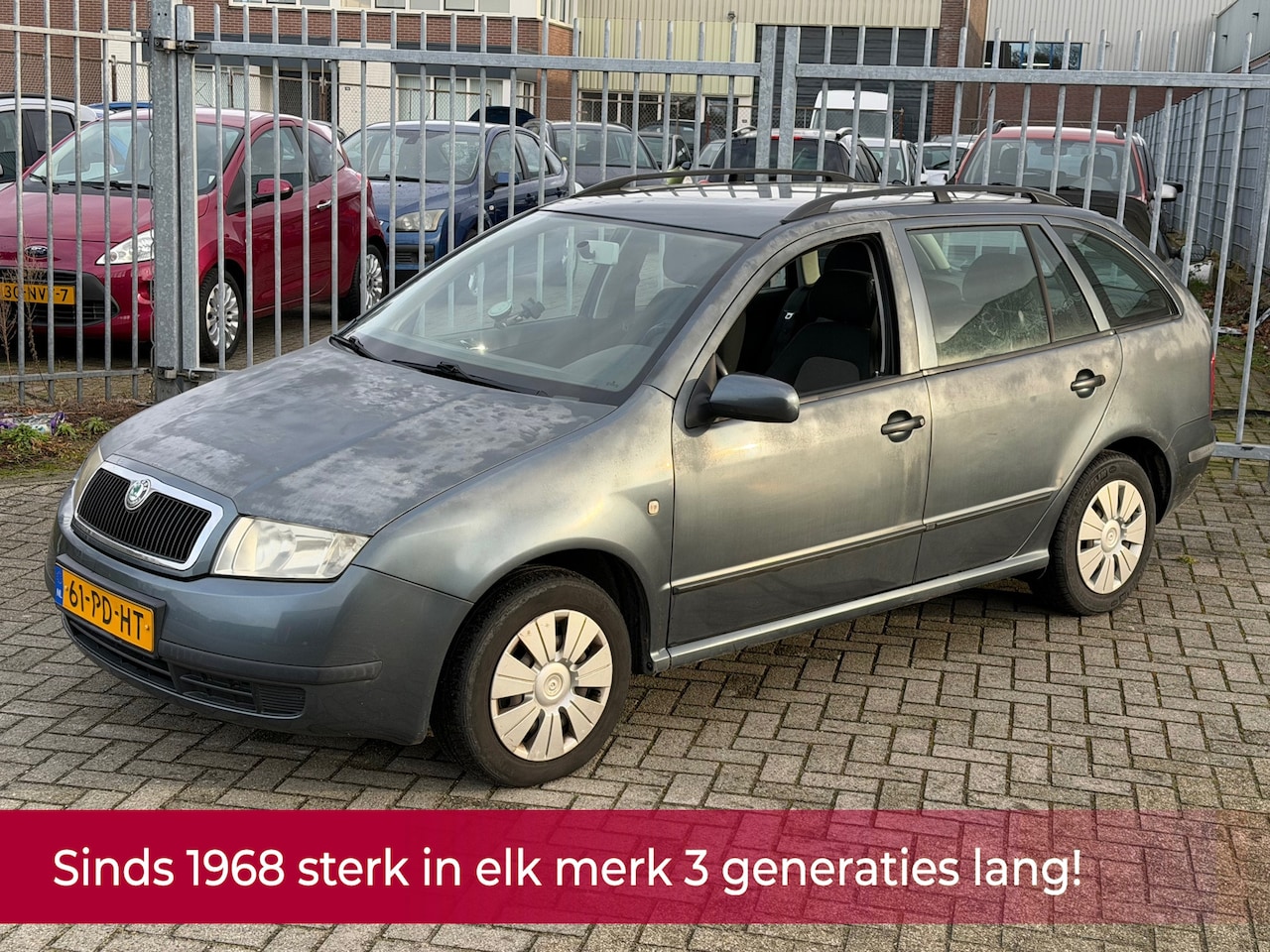 Skoda Fabia Combi - 1.4-16V Choice! NL AUTO NAP! Airco l Cruise l Trekhaak l PDC l ELEK PAKKET! - AutoWereld.nl
