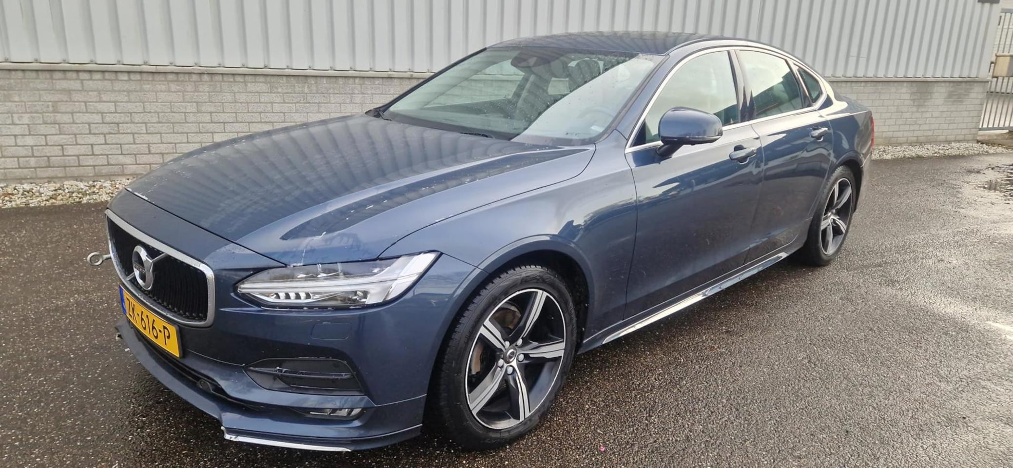 Volvo S90 - 2.0 D4 Momentum Business 2.0 D4 Momentum Business - AutoWereld.nl