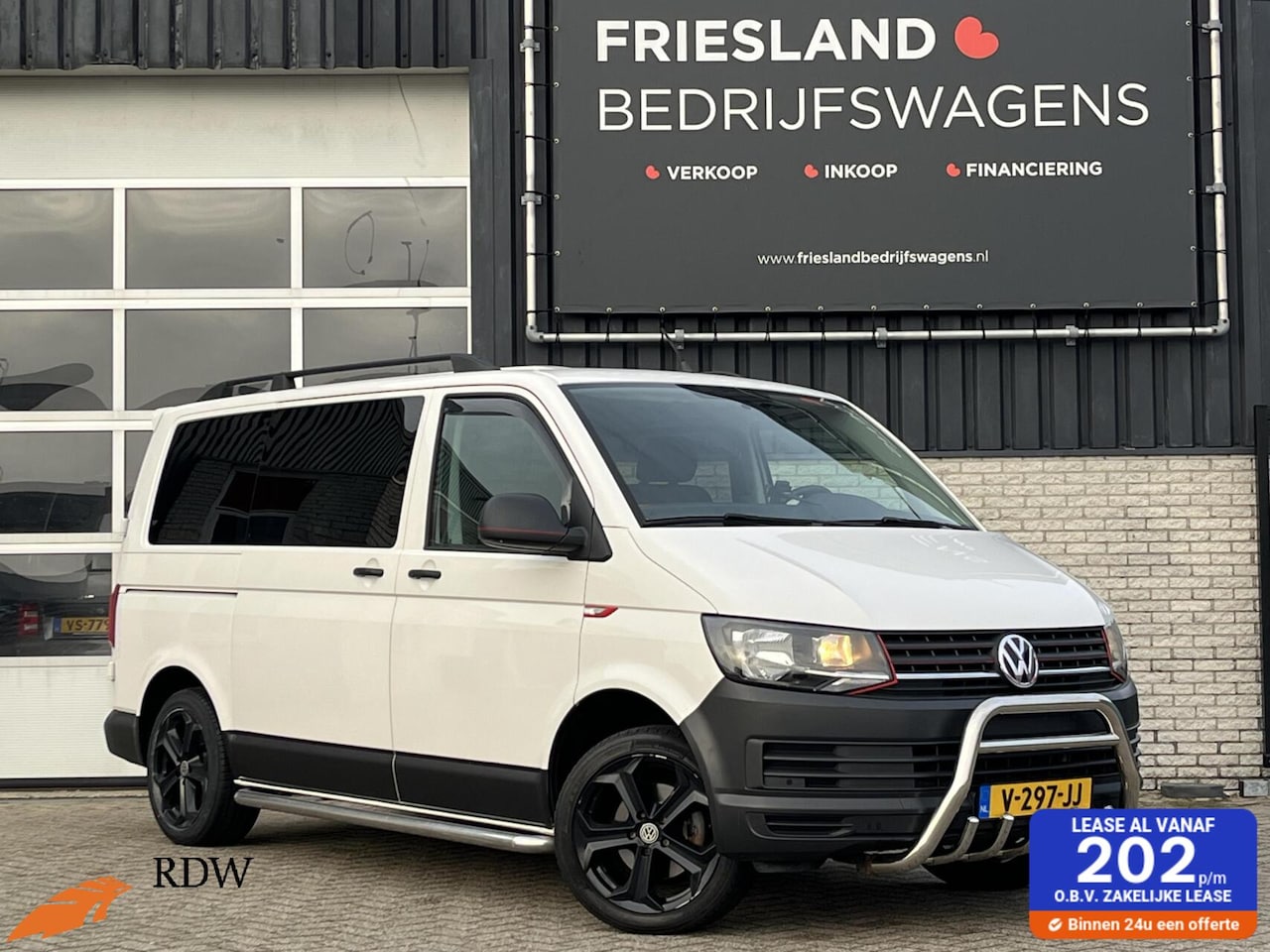 Volkswagen Transporter - 2.0 TDI Dubbele Cabine Trekhaak/Carplay/Camera/Cruise/Navi/Bluetooth - AutoWereld.nl
