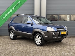 Hyundai Tucson - 2.0i Style Uitvoering APK 2027/Zeer nette Staat