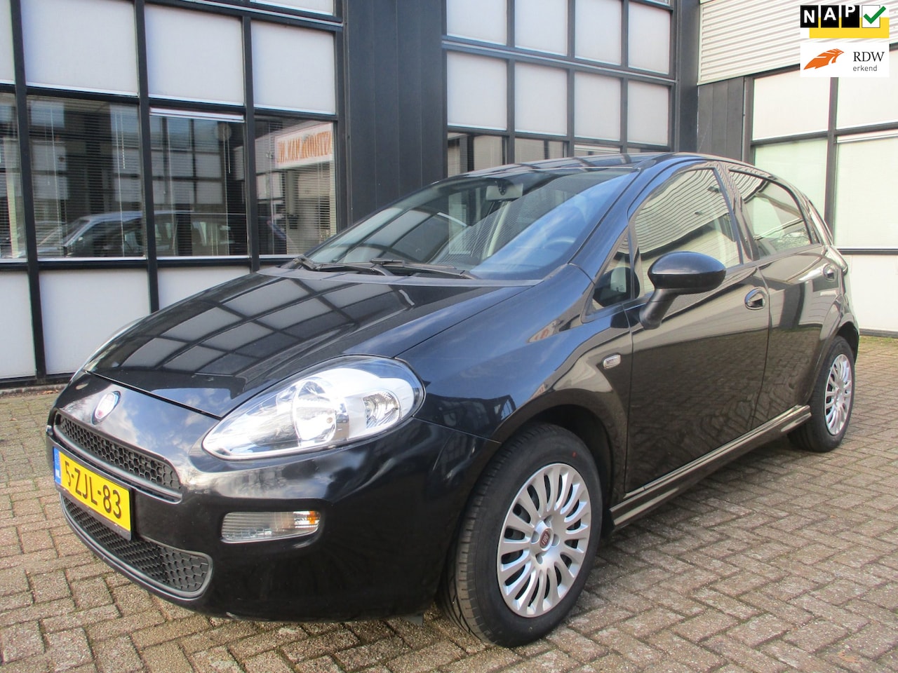 Fiat Punto Evo - 0.9 TwinAir Street 0.9 TwinAir Street - AutoWereld.nl