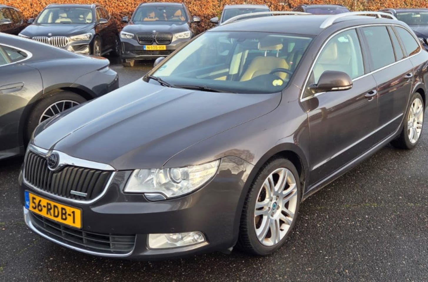 Skoda Superb Combi - 1.6 TDI Greenline Ambition Edition Leder navi - AutoWereld.nl