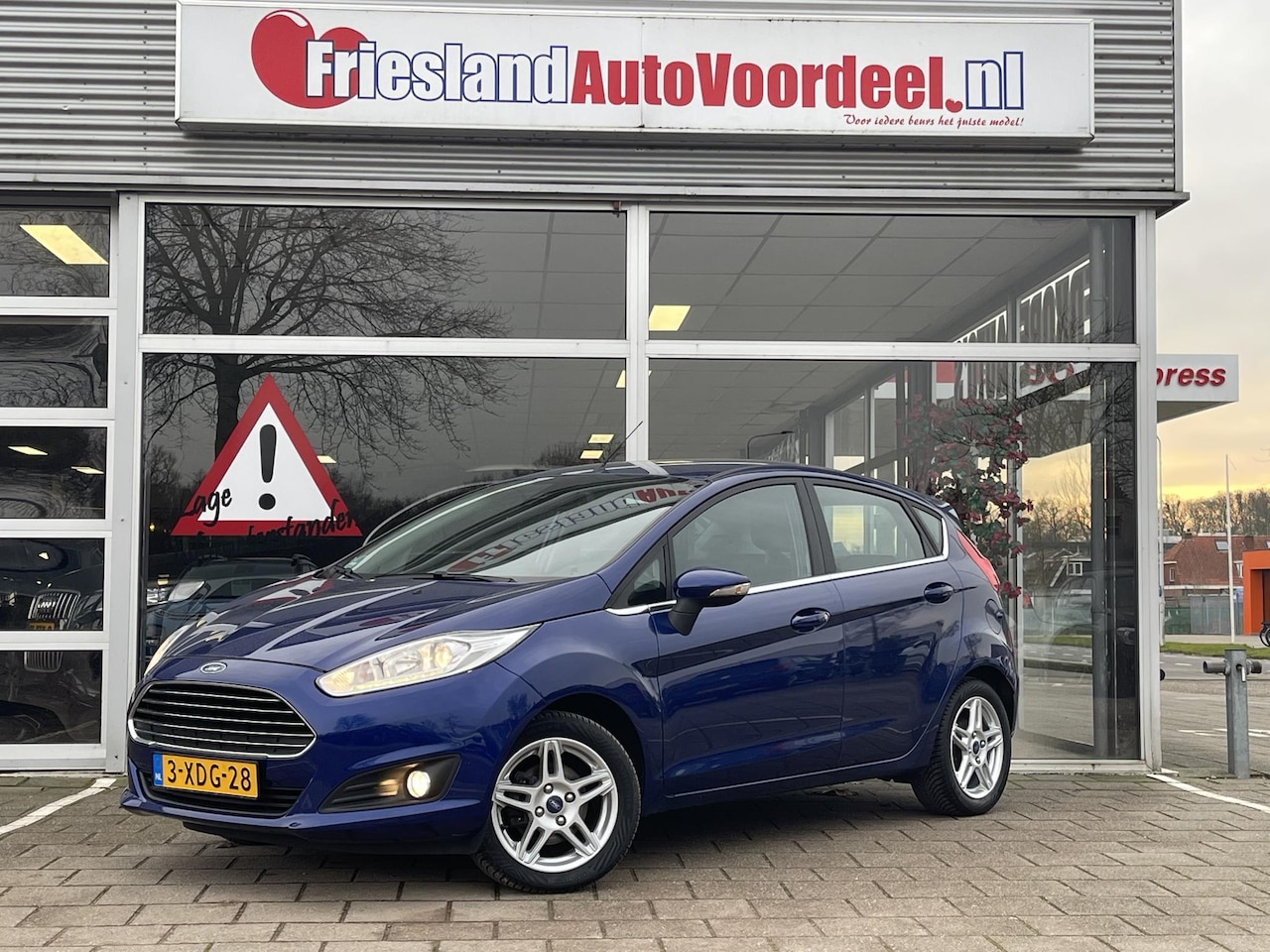 Ford Fiesta - 1.0 Titanium 5 Deurs /Cruise/Clima/  96.800 KM! / PDC / 2014 - AutoWereld.nl