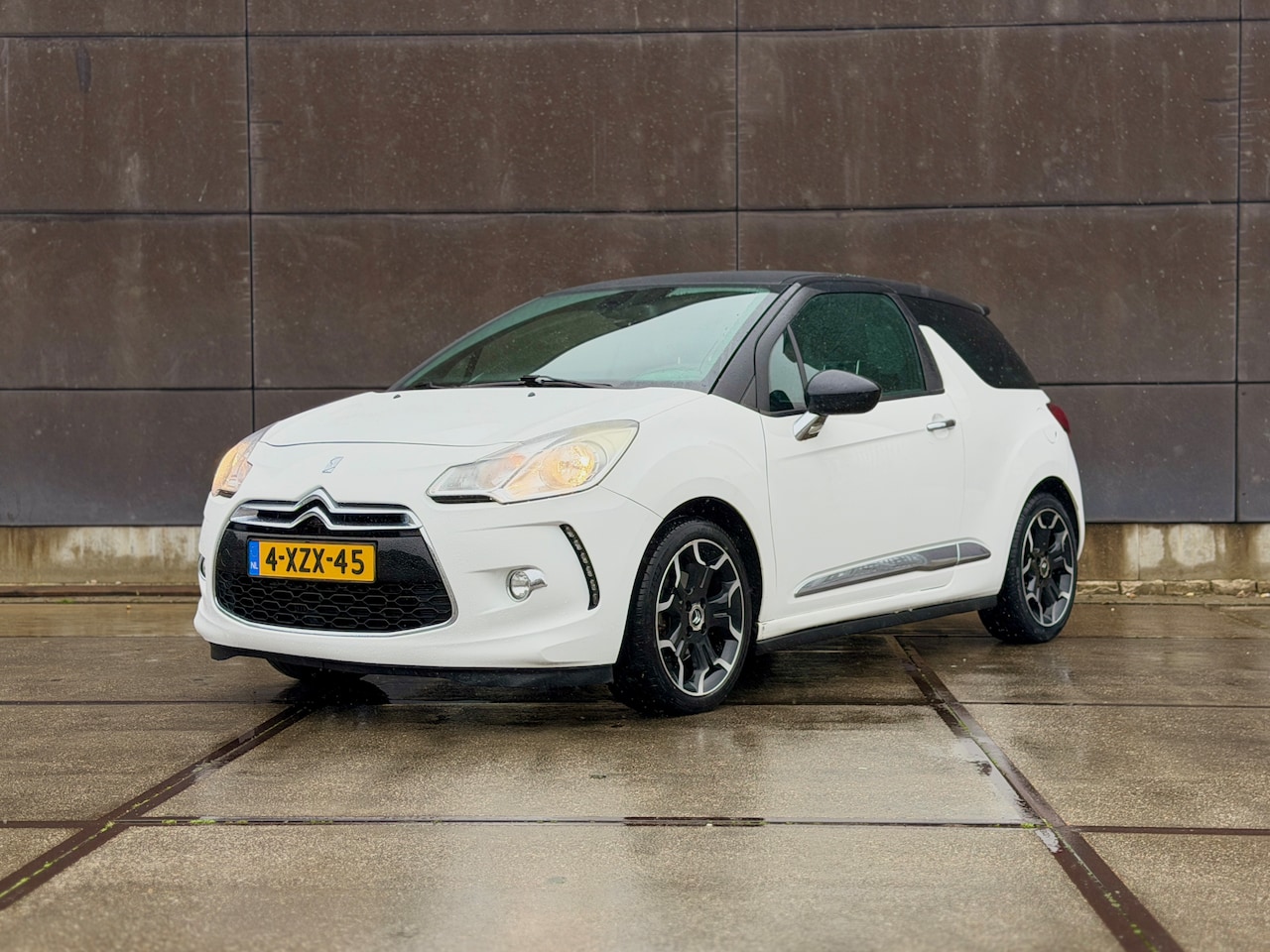 Citroën DS3 - 1.6 THP Sport Chic GEBRUIKT OLIE | 1 jaar APK - AutoWereld.nl