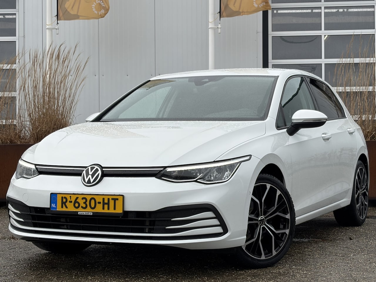 Volkswagen Golf - 1.5 eTSI Style 150pk DSG | Virtual Cockpit | Apple Carplay/Android Auto | Cruise control a - AutoWereld.nl