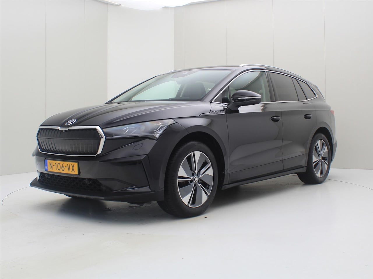 Skoda Enyaq iV - 80 82kWh 204pk 91% SoH [ COMFORT PACK+CAMERA+VIRTUAL+19 INCH+CLIMATE ] - AutoWereld.nl