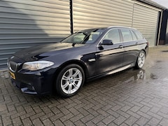BMW 5-serie Touring - 520i Autom.M-Sport Digitaal Dashboard Clima Leder Navi