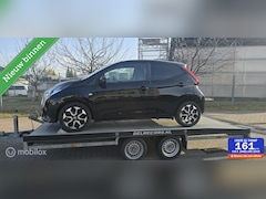 Toyota Aygo - 1.0 VVT-i x-clusiv TEAM DEUTSCHLAND CLIMA TOPPER
