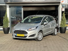 Ford Fiesta - 1.0 Style - Distributieriem & Wp vervangen