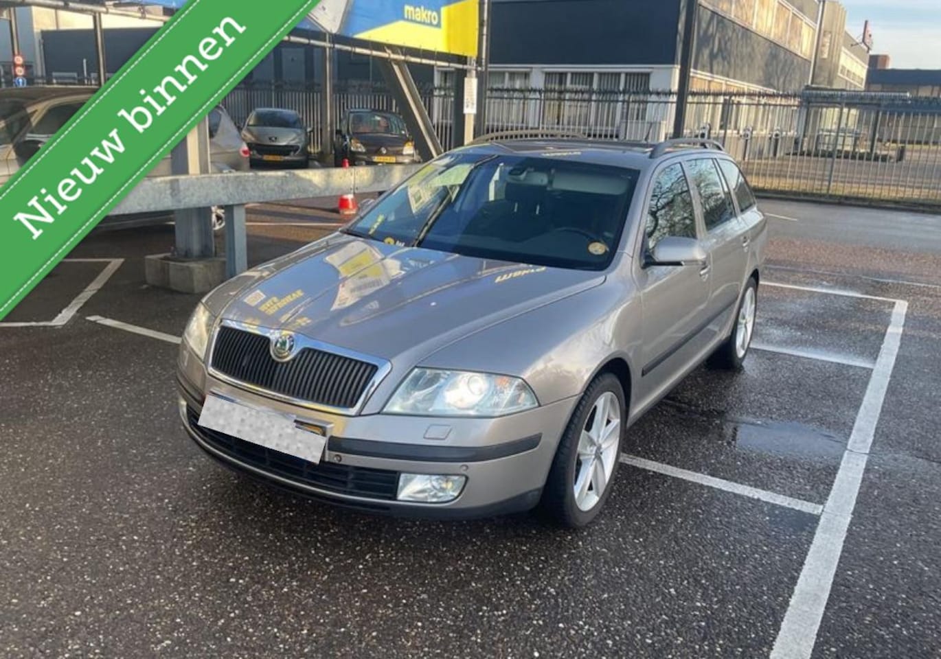 Skoda Octavia Combi - 1.9 TDI Business AUTOMAAT PSENSOR AIRCO - AutoWereld.nl