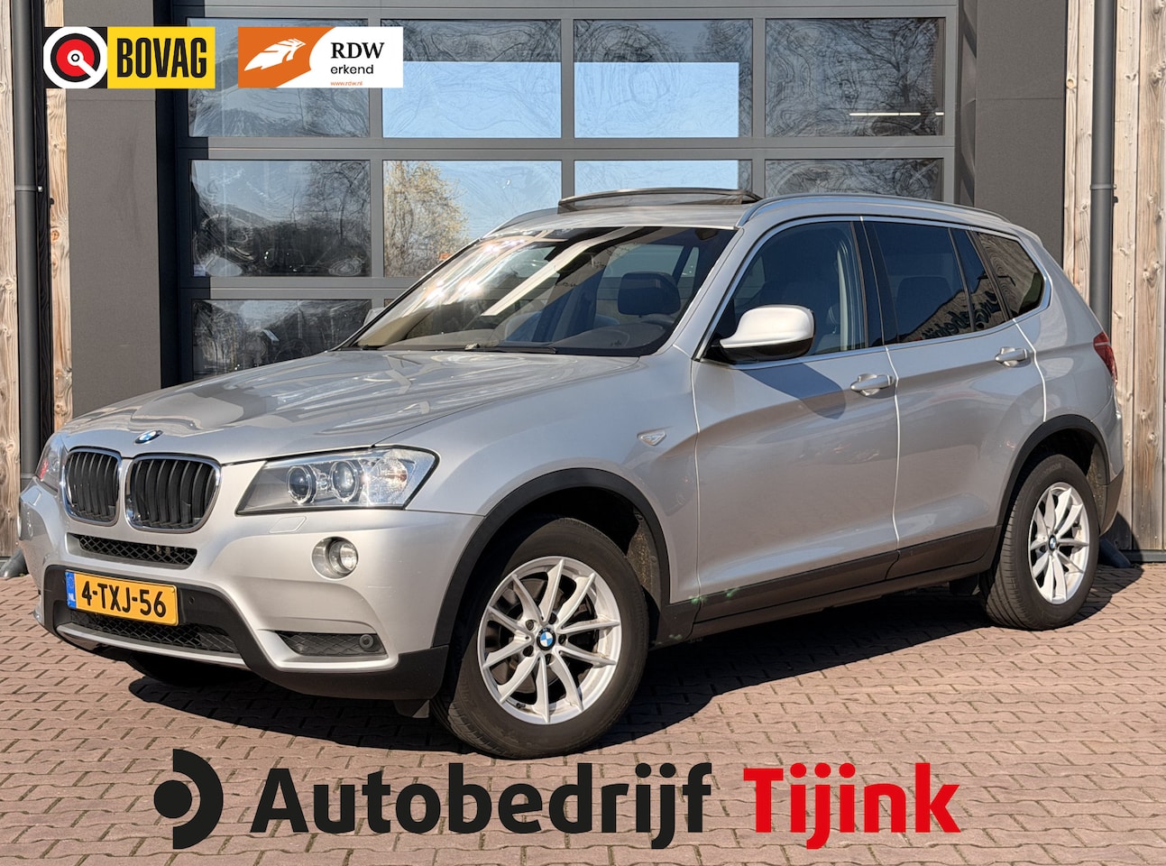 BMW X3 - xDrive20i Chrome Line Edition | Automaat | Xenon | Pano | Navi | Leder | Cruise | Sportsto - AutoWereld.nl