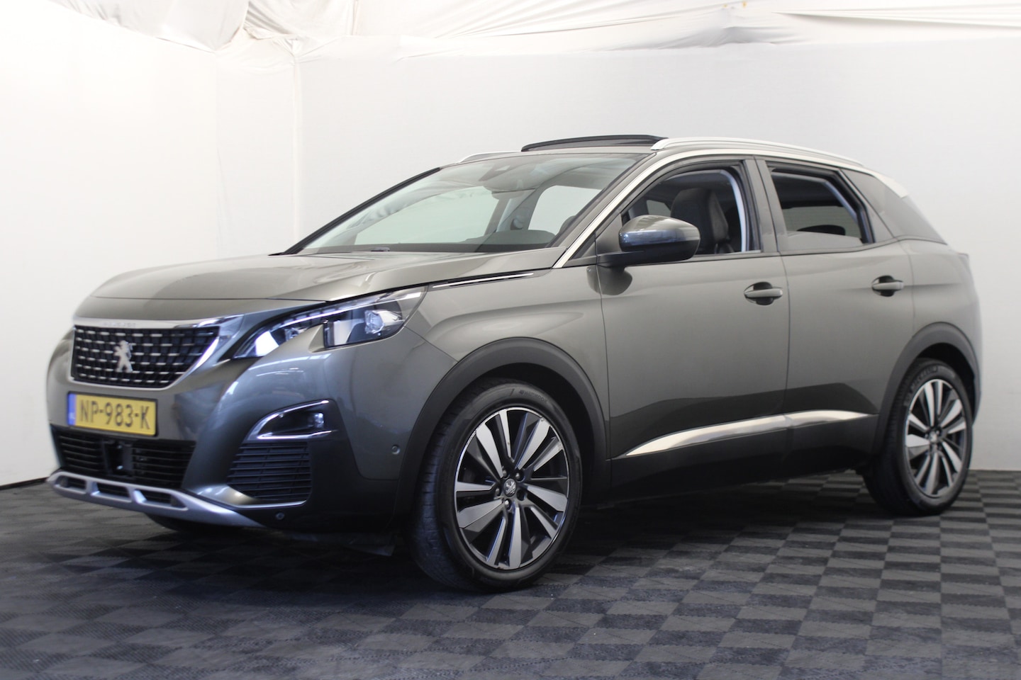 Peugeot 3008 - 1.2 PureTech Blue Lease Premium |Pano|Camera| - AutoWereld.nl