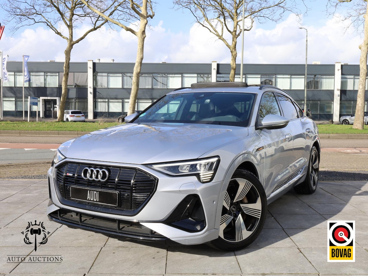 Audi e-tron Sportback - 55 quattro S-Line 95 kWh Panodak | Vol Leer | B&O | Memory | Keyless | Camera | Matrix | - AutoWereld.nl