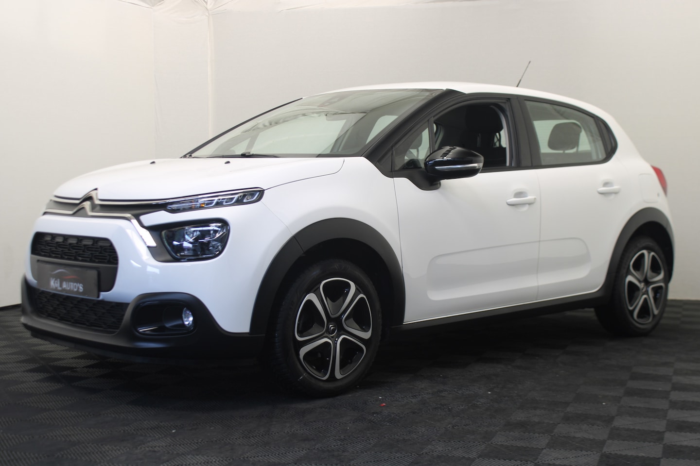Citroën C3 - 1.2 PureTech Feel Edition |Carplay|Cruise| - AutoWereld.nl