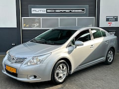 Toyota Avensis - 1.6 VVTi Comfort | AIRCO |TREKHAAK | dealer onderhouden