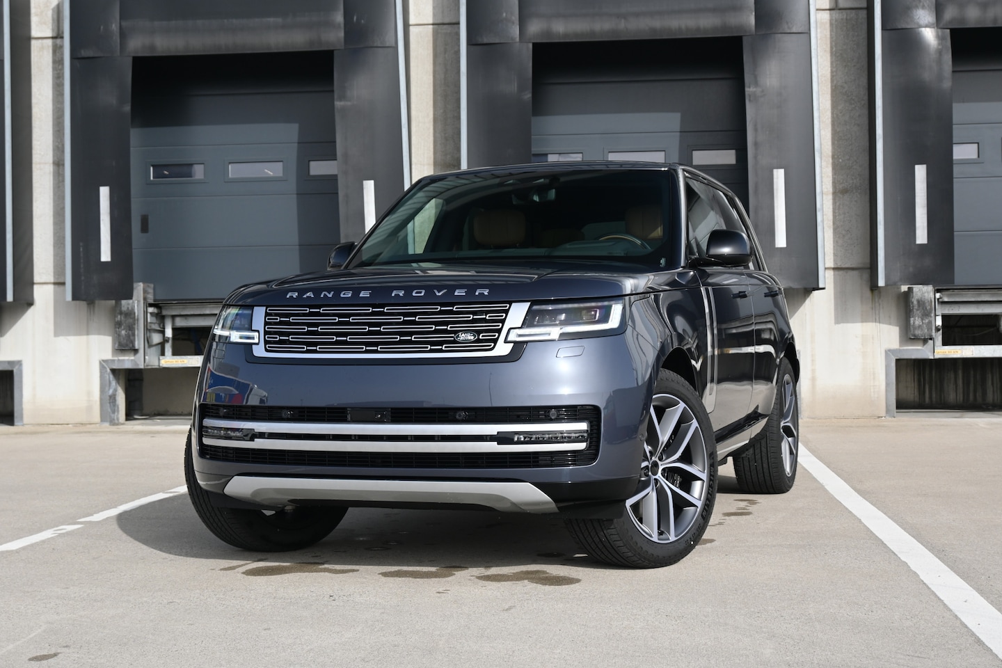 Land Rover Range Rover - 3.0 P550e Autobiography PHEV - AutoWereld.nl