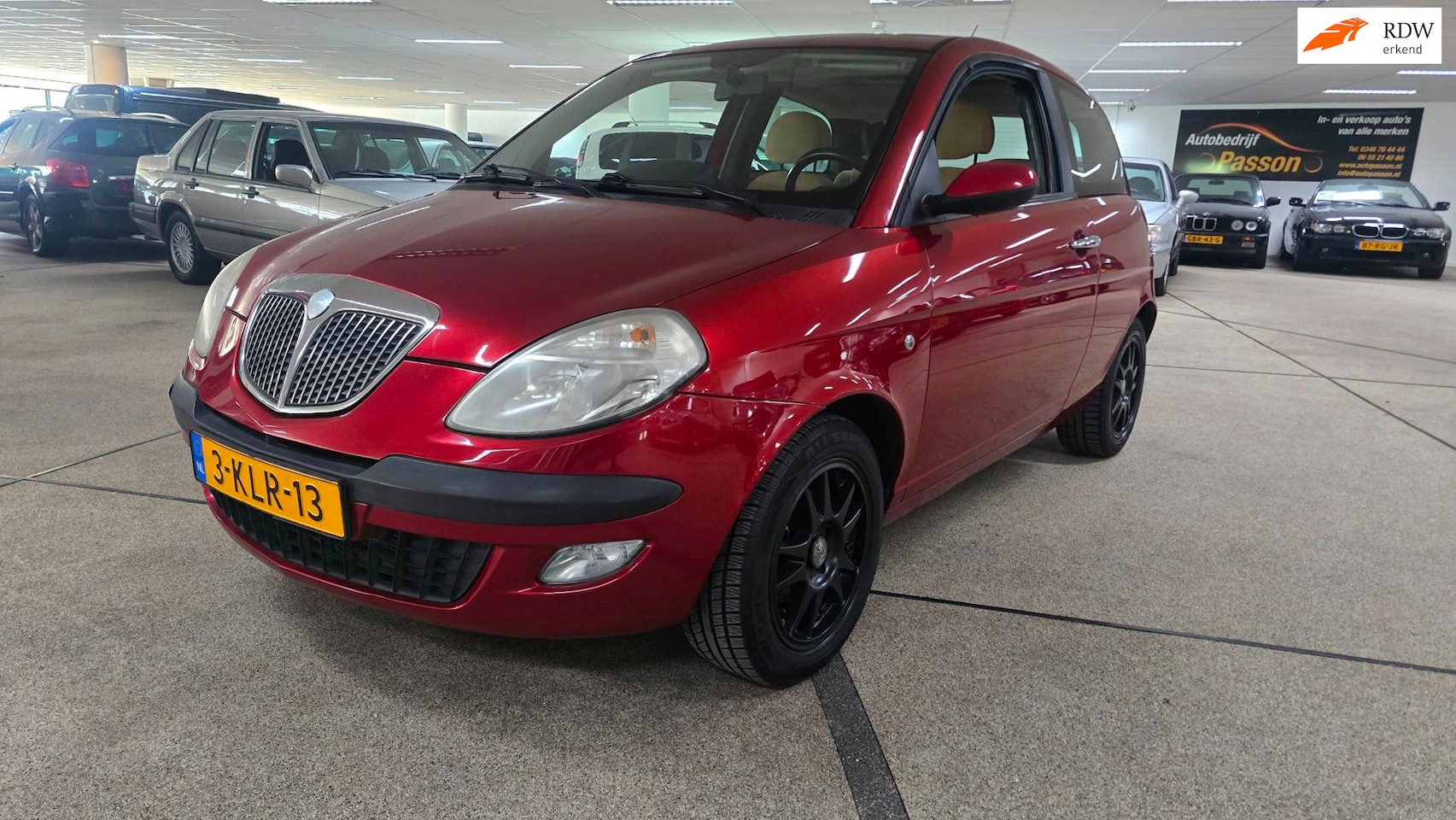Lancia Y(psilon) - Ypsilon 1.4-16V Platino DFN Automaat! Airco - AutoWereld.nl