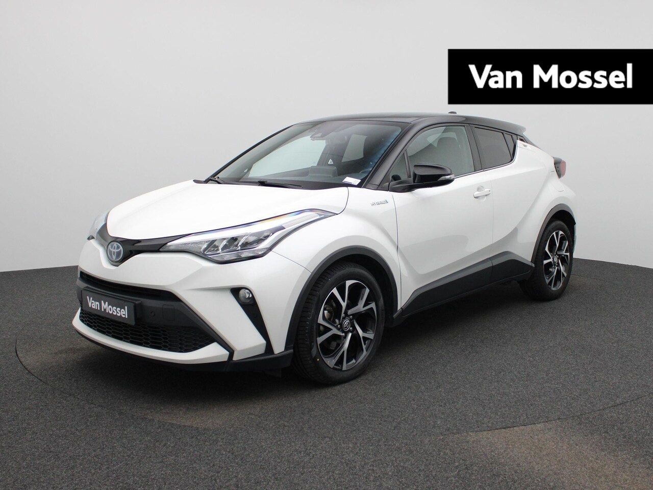 Toyota C-HR - 1.8 Hybrid Bi-Tone Aut. | NAVIGATIE | CAMERA | STOELVERWARMING | CRUISE CONTROL - AutoWereld.nl