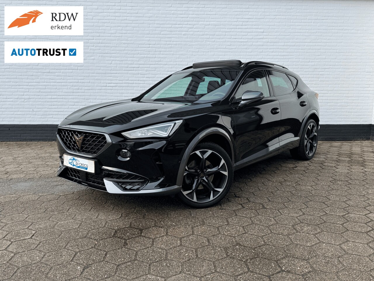 CUPRA Formentor - 1.4 e-Hybrid Perform. ACC l CAMERA l PANODAK! - AutoWereld.nl