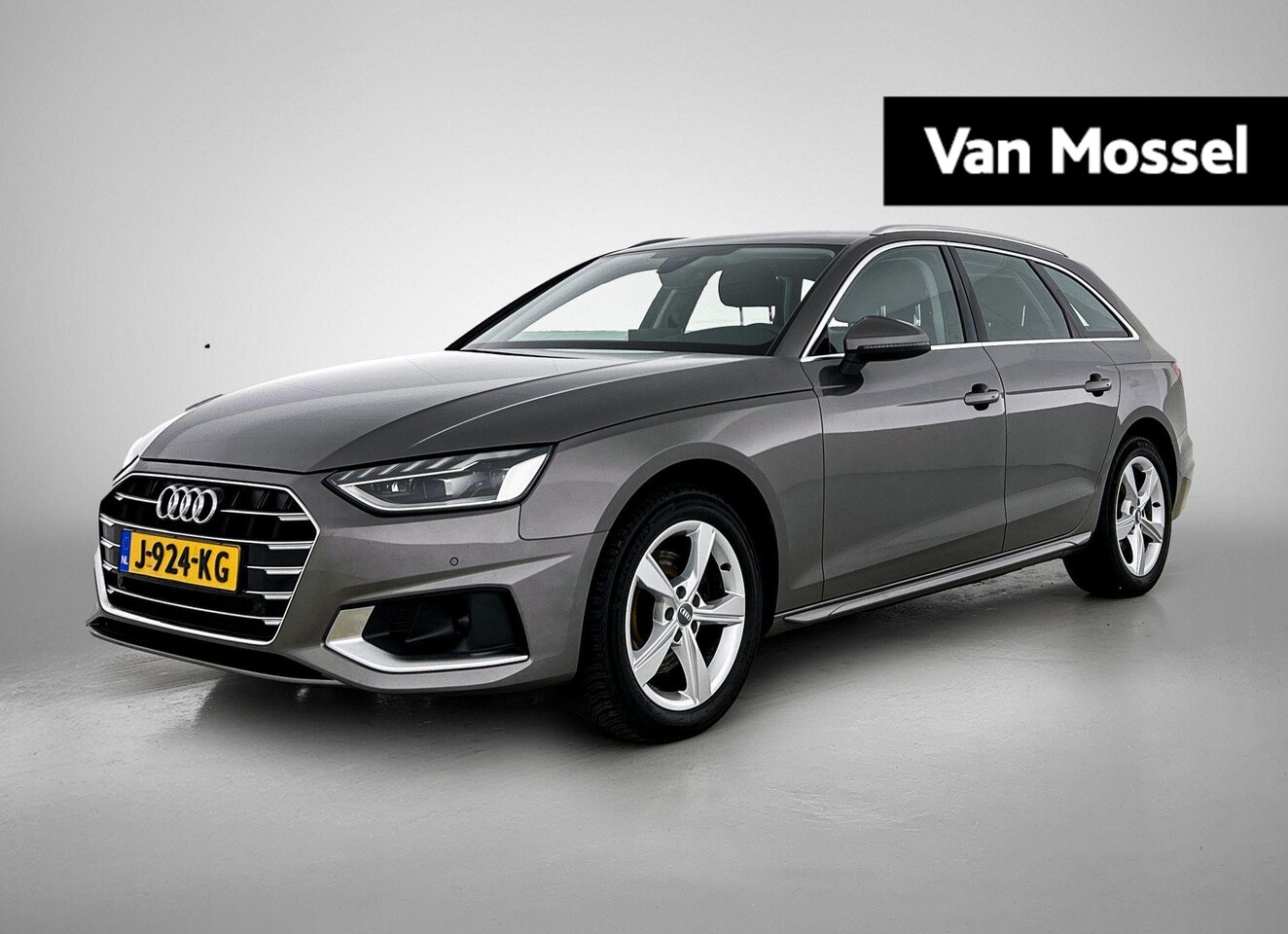 Audi A4 Avant - 35 TFSI Launch edition Business | Automaat | CruiseControl | Parkeersensoren | EL.BED.Acht - AutoWereld.nl