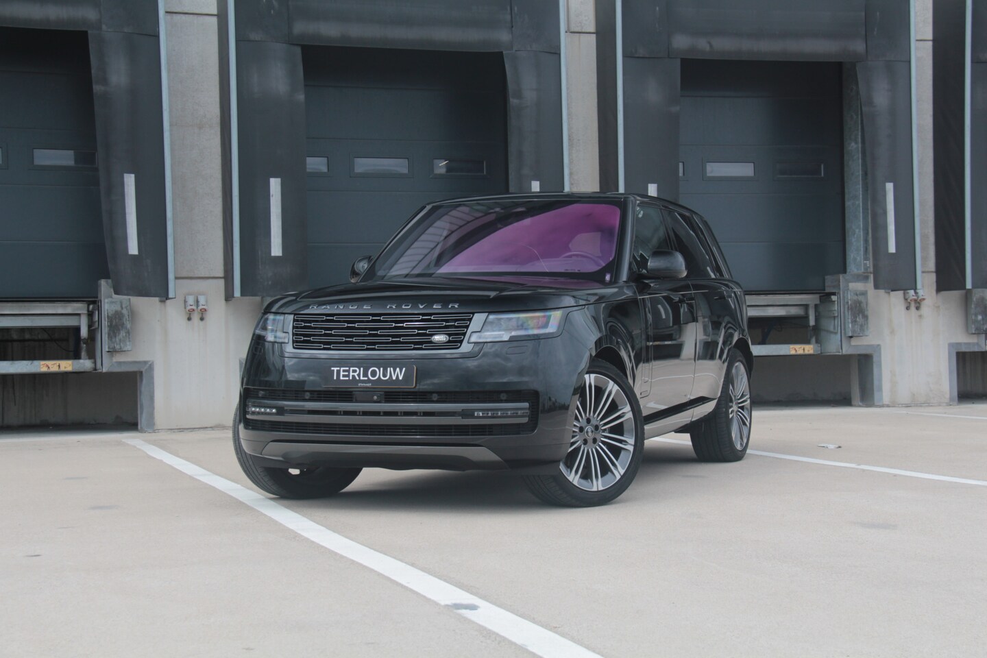 Land Rover Range Rover - 3.0 D350 Autobiography MHEV - AutoWereld.nl