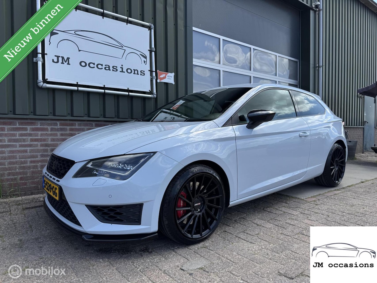 SEAT Leon SC - 2.0 TSI Cupra 280|CarPlay|Clima|SeatSound|PDC| - AutoWereld.nl