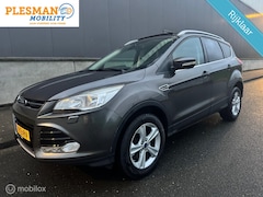 Ford Kuga - 1.5 Titanium 4WD 183 PK | Aut | Schuifkanteldak|
