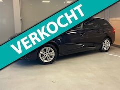 Peugeot 308 SW - 1.2 Blue Lease Executive | PANODAK | NAVI | CLIMA | TREKHAAK |