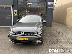 Volkswagen Tiguan - 1.4 TSI Connected Series / Airco clima/ navigatie/ Cruise/ Apple carplay/ PDC/ Elektrische