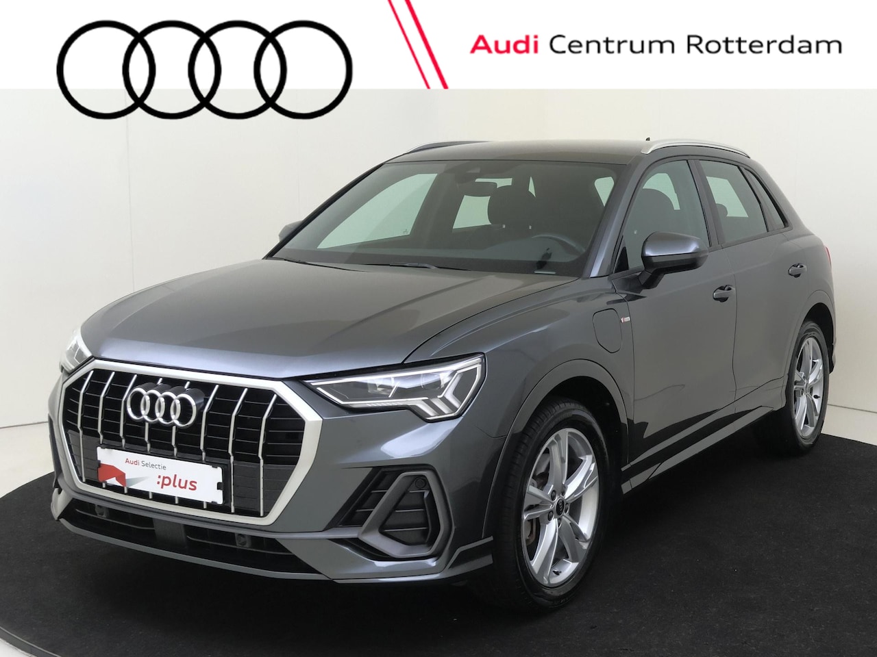 Audi Q3 - 45 TFSI e S edition | SoH 93% | Trekhaak | Keyless | Navigatie Plus | Dodehoek detectie | - AutoWereld.nl