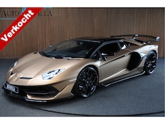 Lamborghini Aventador - 6.5 V12 SVJ Roadster Lift Shiney Carbon Camera 1-800