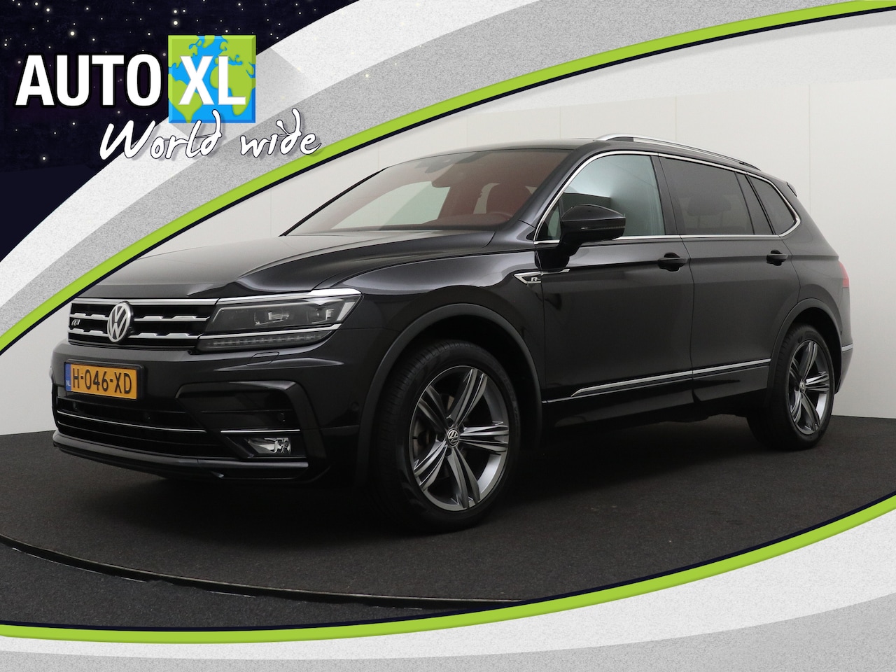 Volkswagen Tiguan Allspace - 1.5 150 PK Aut. R-Line 7p. Trekhaak Carplay Camera - AutoWereld.nl