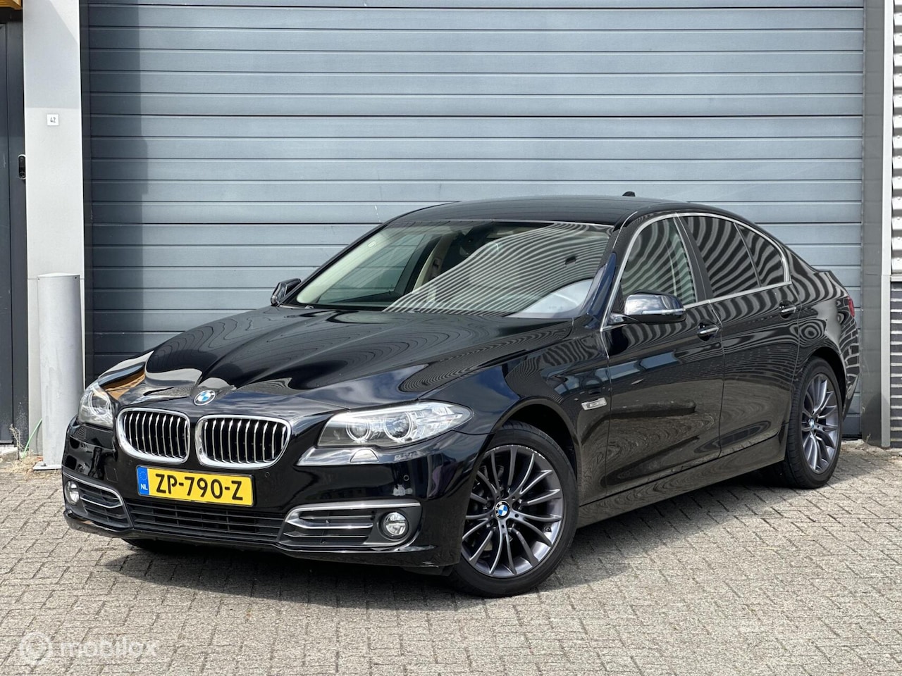 BMW 5-serie - 520xd Executive | Stoelventilatie | - AutoWereld.nl