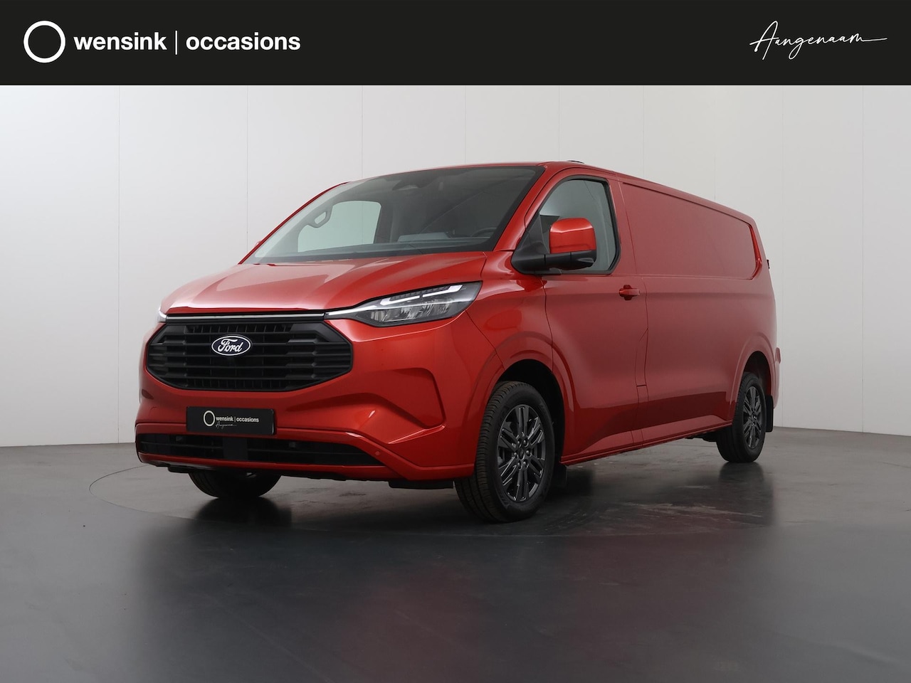 Ford Transit Custom - 320 | 2.5 PHEV | L2 H1 | LIMITED | STOEL EN STUURWIELVERWARMING | NAVIGATIE | CAMERA | ADA - AutoWereld.nl