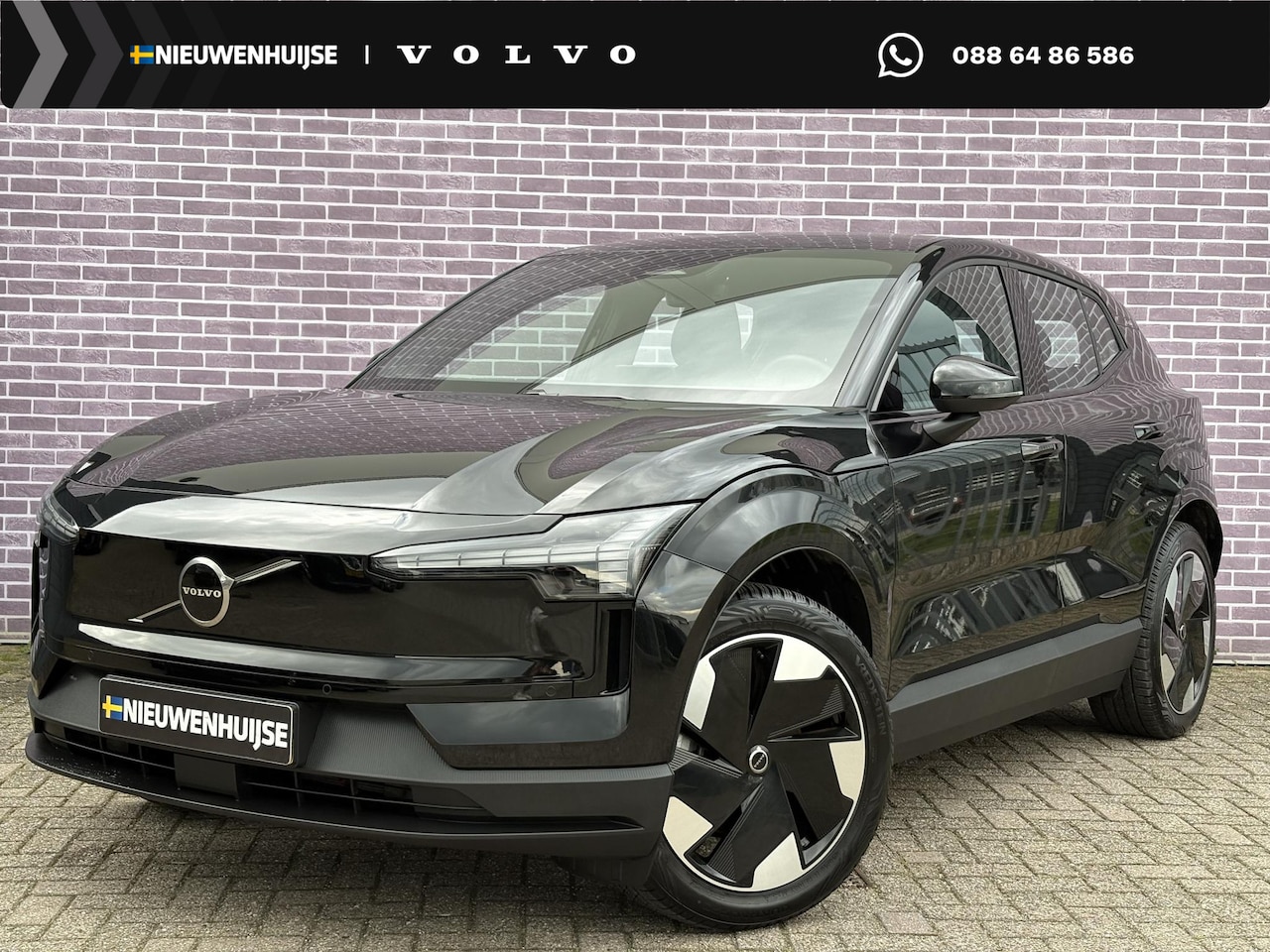 Volvo EX30 - Single Motor Extended Range Plus 69 kWh | Camera | Adaptieve Cruise Control | Climate | Ca - AutoWereld.nl