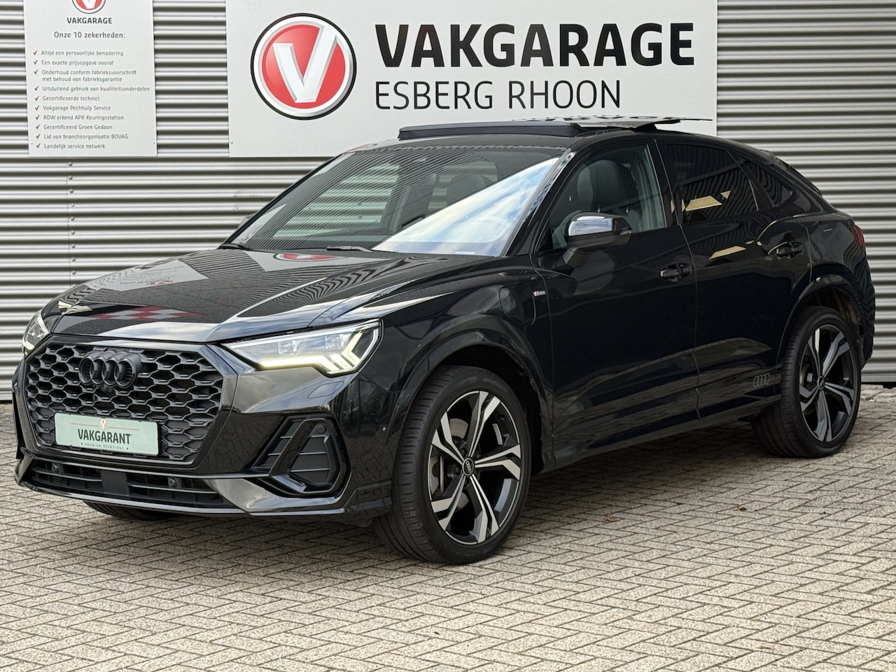 Audi Q3 Sportback - 45 TFSI e PHEV 3x S-LINE BLACK OPTIC SCHUIFDAK,SONOS,MATRIX - AutoWereld.nl