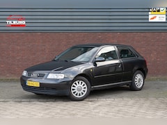 Audi A3 - 1.6 Ambiente Nieuwe Apk