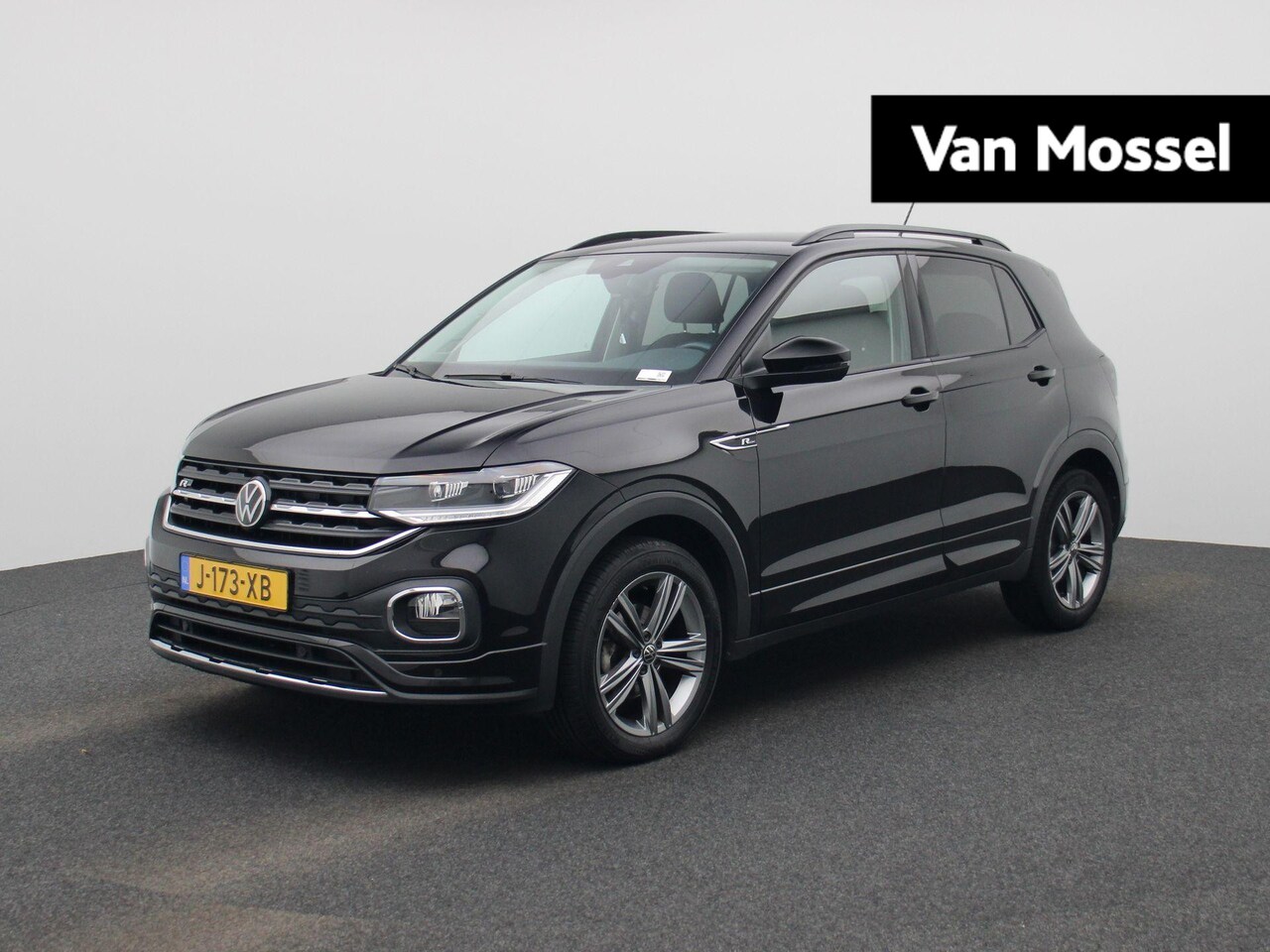 Volkswagen T-Cross - 1.0 TSI R-Line | ACHTERUITRIJCAMERA | STOELVERWARMING | APPLE CARPLAY - ANDROID AUTO | KEY - AutoWereld.nl