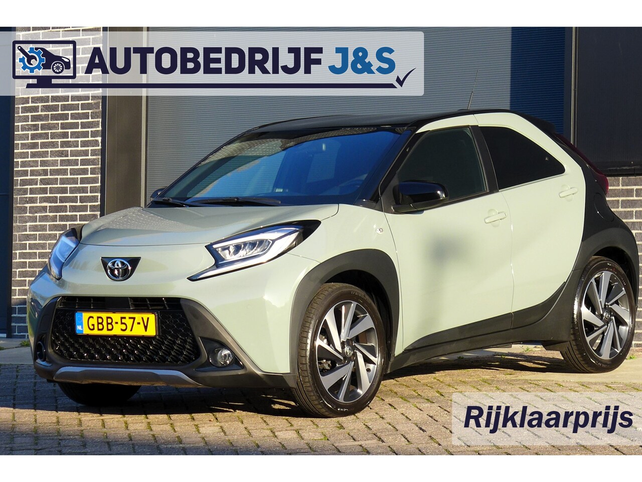 Toyota Aygo X - 1.0 VVT-i S-CVT Envy Automaat Rijklaarprijs! | 12 Maanden Garantie | Onderhoudsbeurt | Nie - AutoWereld.nl