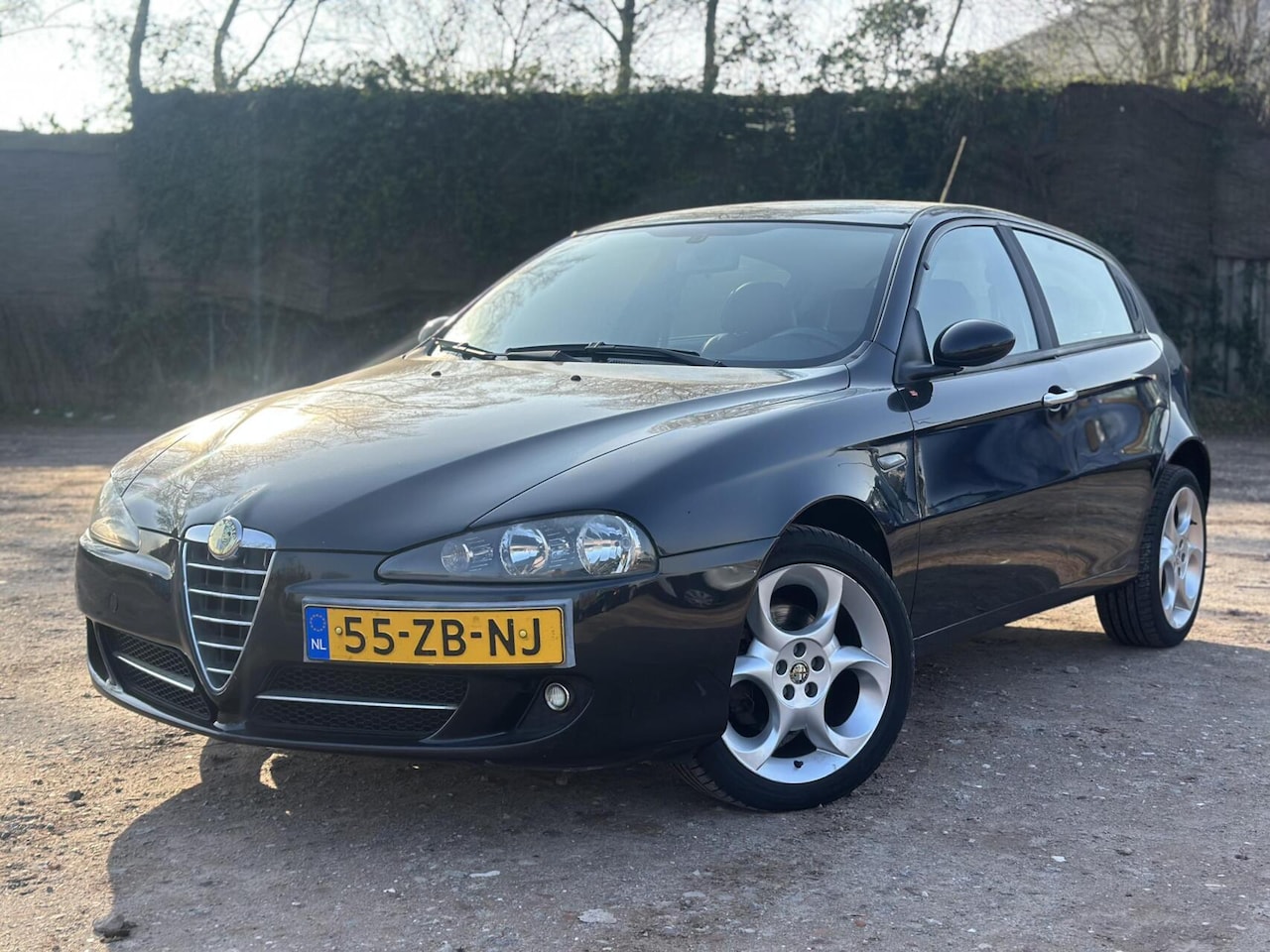 Alfa Romeo 147 - 2.0 T.Spark Business AIRCO LEDER INCL APK - AutoWereld.nl