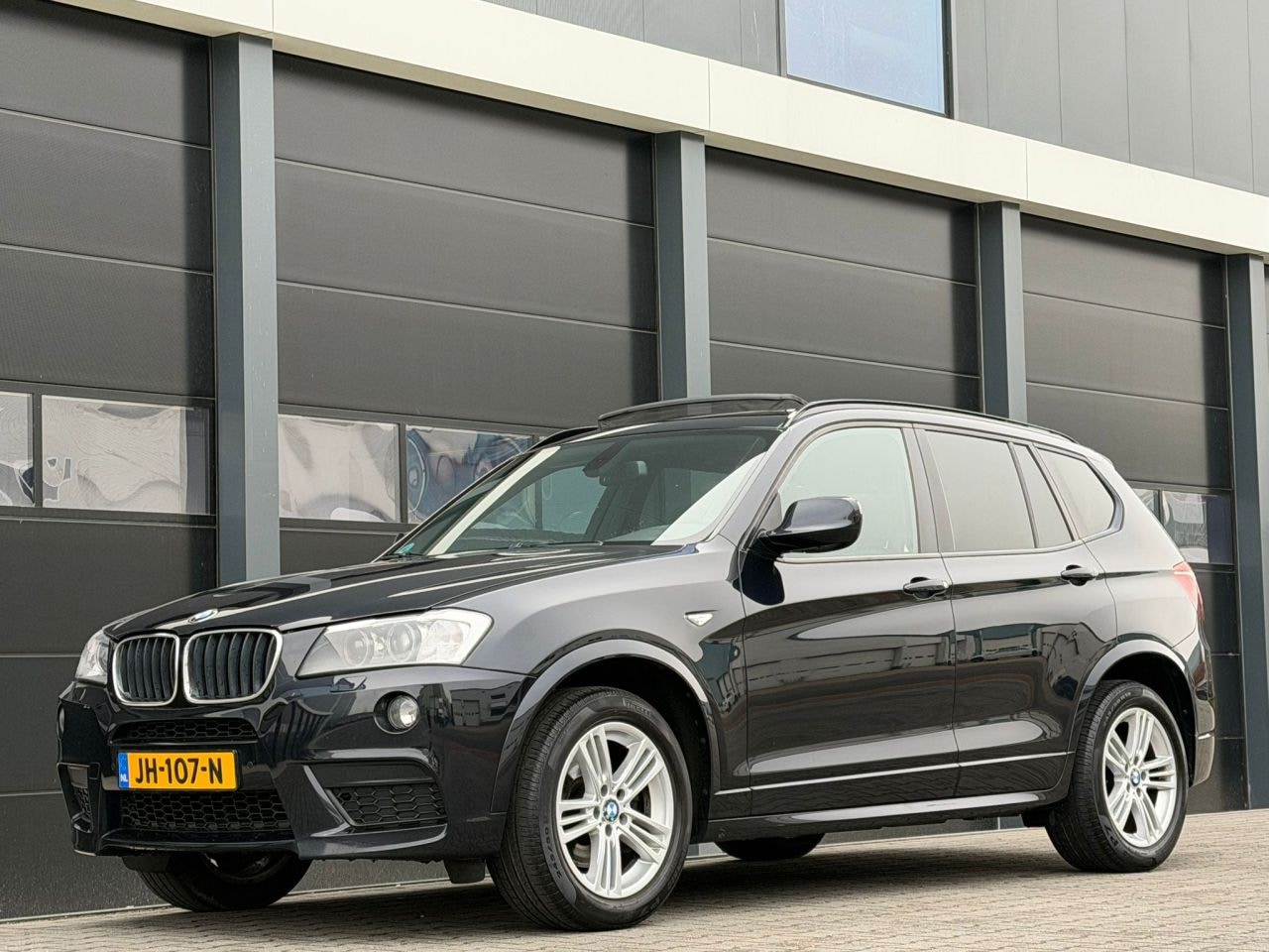 BMW X3 - xDrive20d M-Pakket Pano Camera Clima - AutoWereld.nl