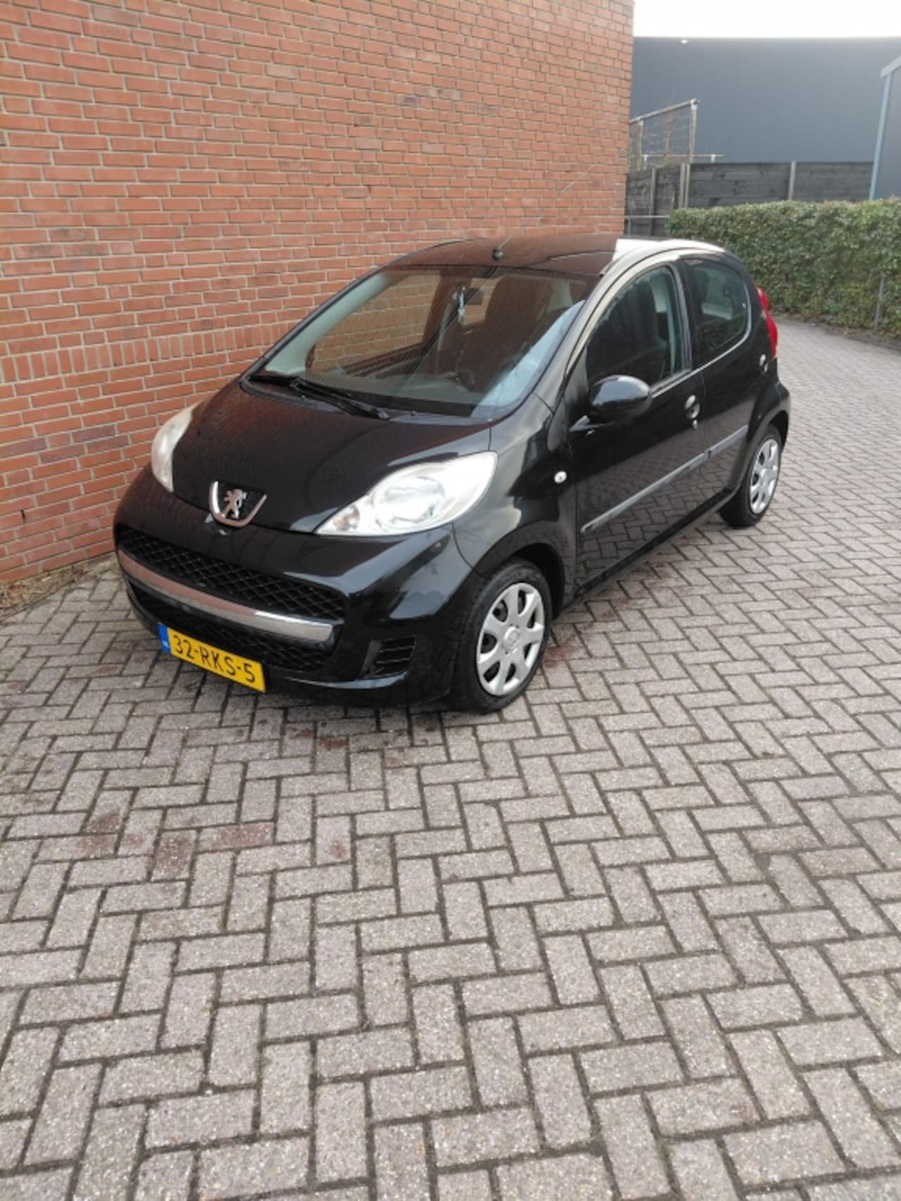 Peugeot 107 - 1.0-12V XS 1.0-12V XS - AutoWereld.nl