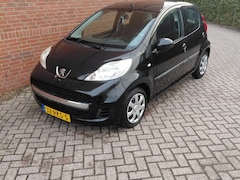 Peugeot 107 - 1.0-12V XS